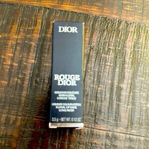 Rouge Dior velvet 999